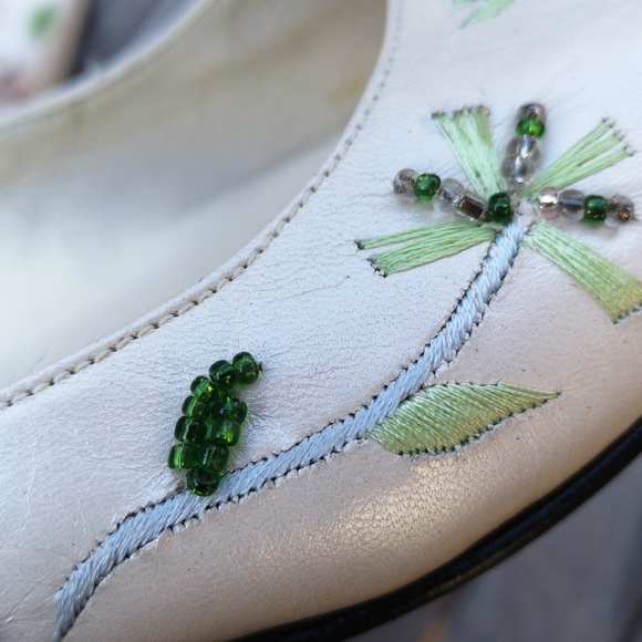 Ramon Tenza flowered low-heeled pumps - Picture 13 of 16